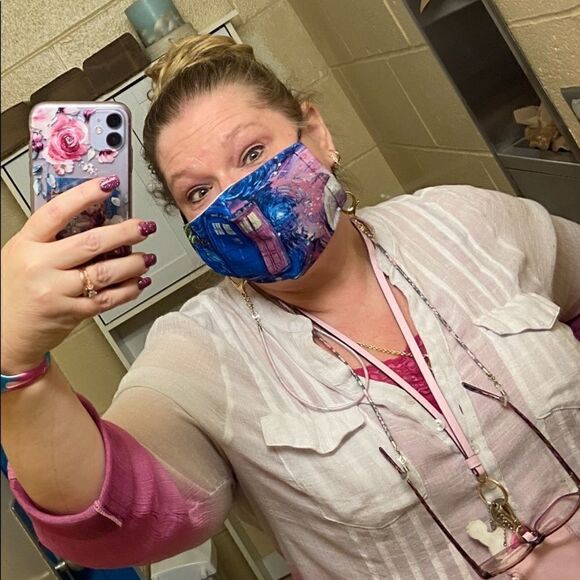 Bundle any 2 items and save 50% off!! - Picture 3 of 12